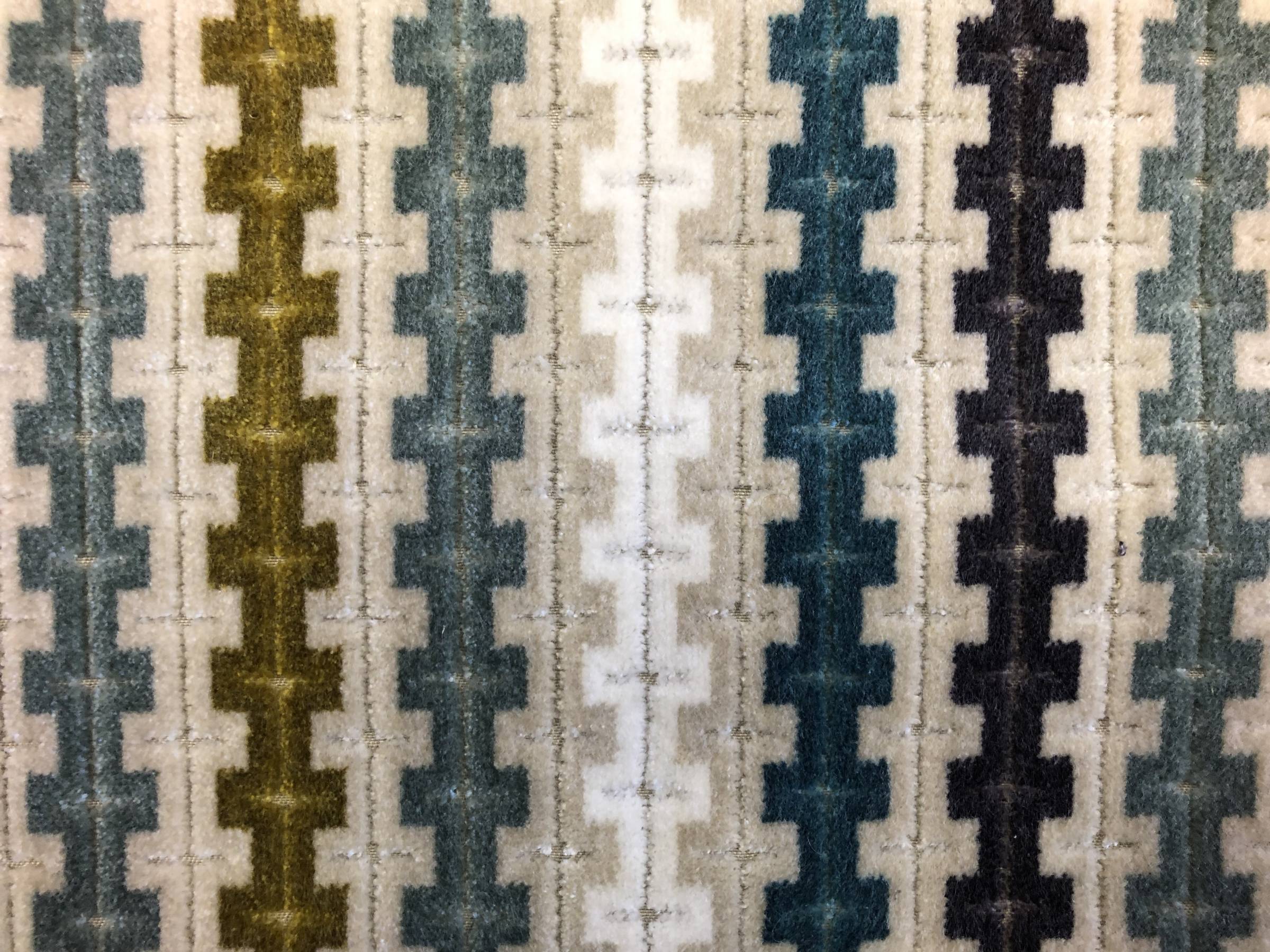 Aiden Geo (Cut Velvet)